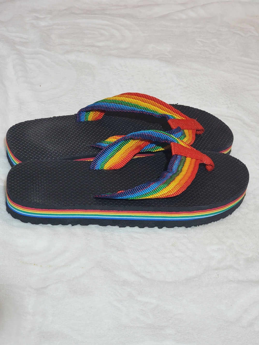 Source Unknown Black Flip Flops with Rainbow Straps